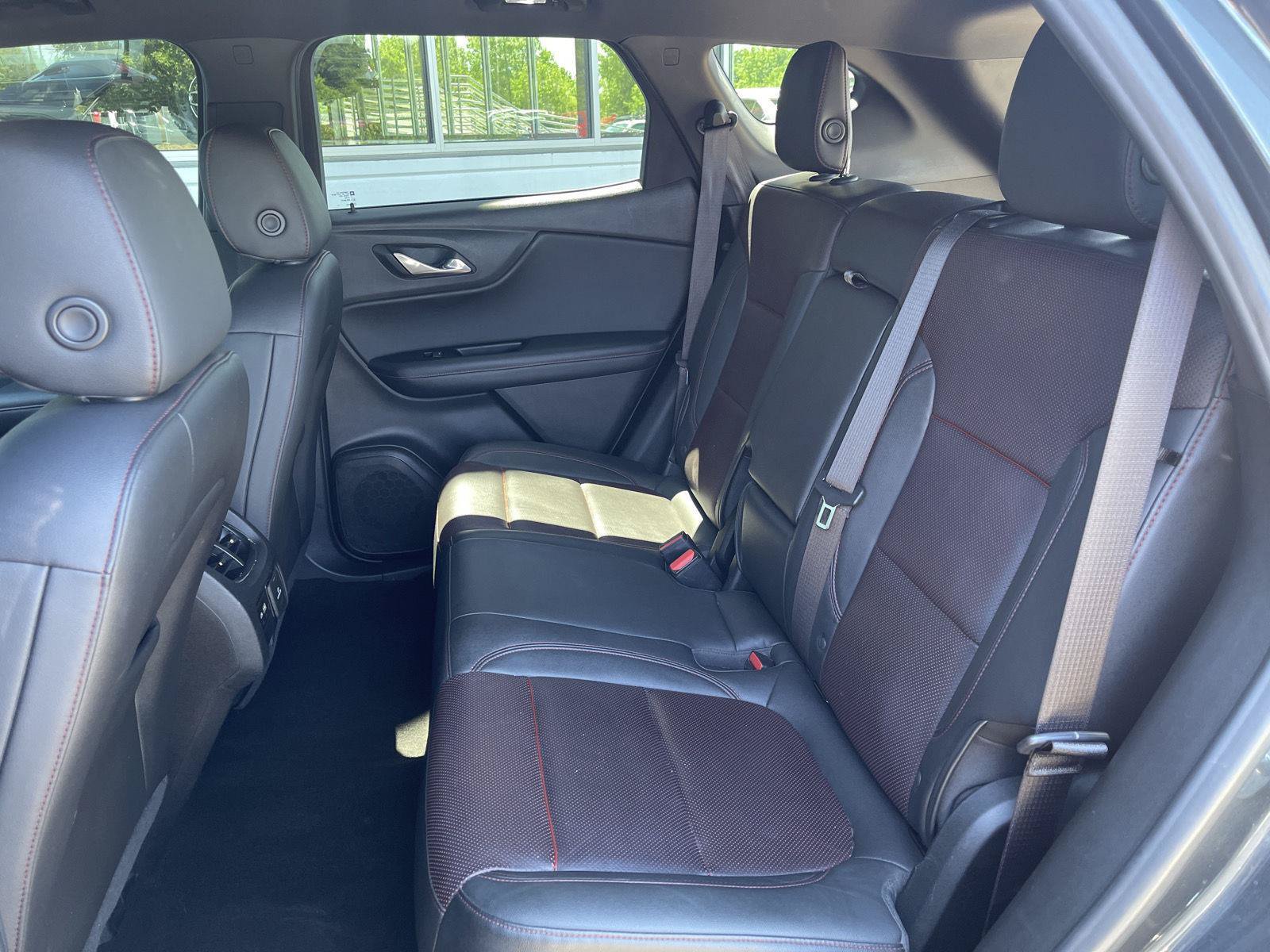 Used 2019 Chevrolet Blazer RS FWD image 36