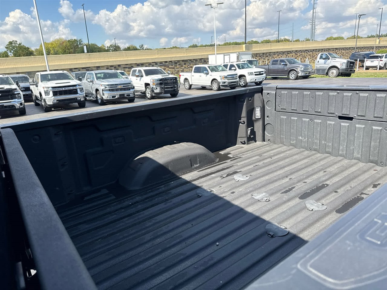 Used 2024 GMC Sierra 3500 Denali Ultimate image 30