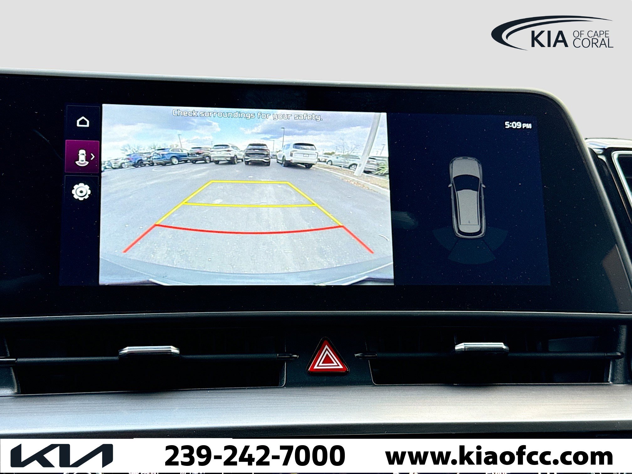 Used 2025 Kia Sportage EX image 30