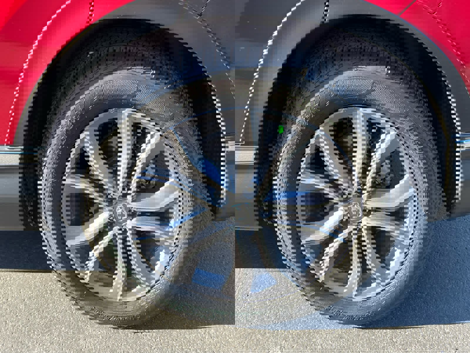 Used 2020 Honda CR-V Touring image 16