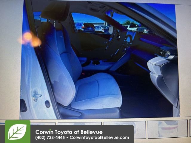 Certified 2023 Toyota Venza LE image 32