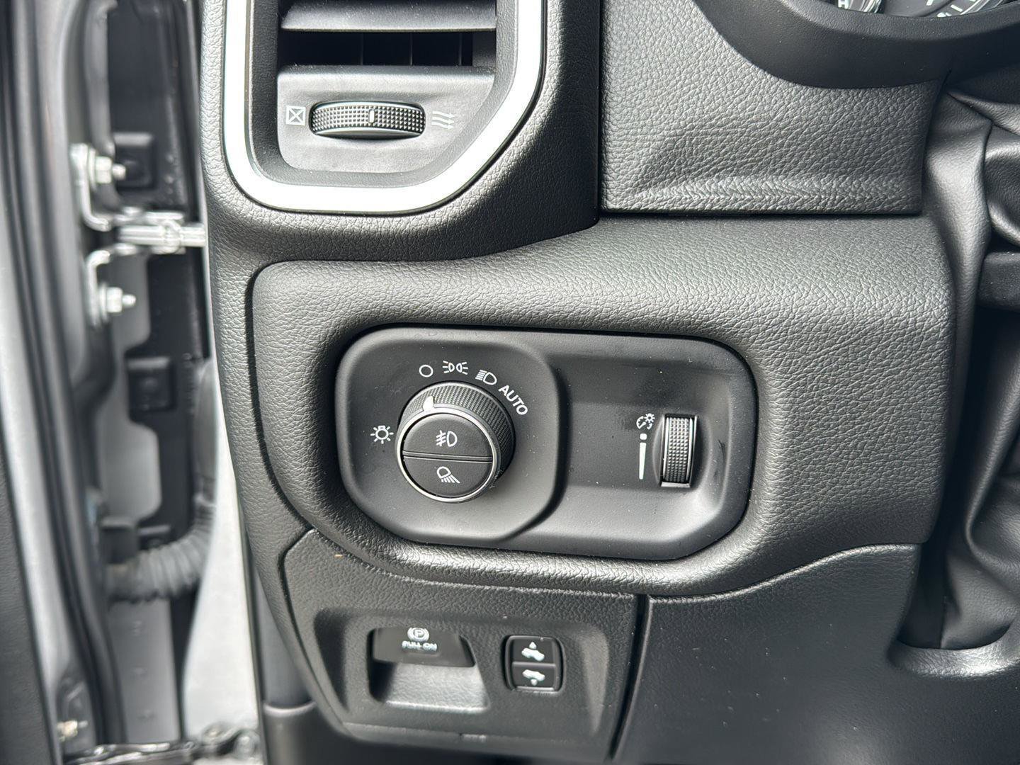 Used 2025 RAM 1500 Big Horn image 22