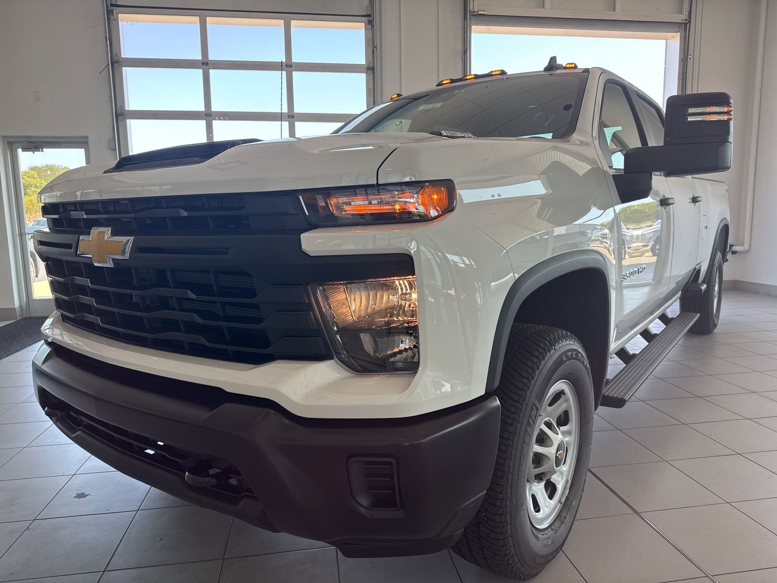 New 2025 Chevrolet Silverado 3500 W/T image 3