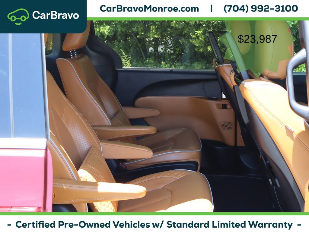Used 2021 Chrysler Pacifica Pinnacle FWD image 45