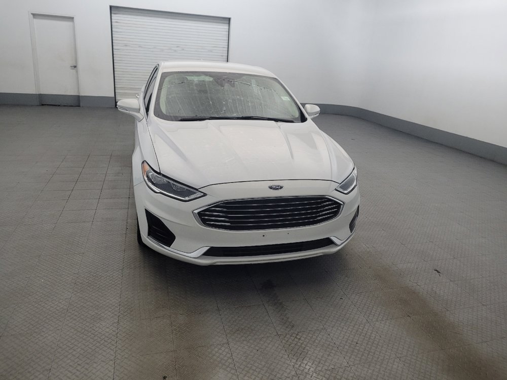 Used 2020 Ford Fusion SEL FWD image 14