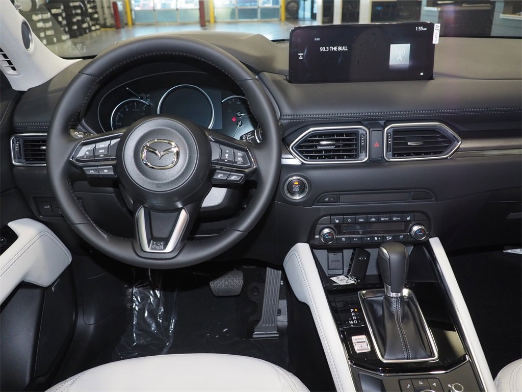 New 2025 MAZDA CX-5 AWD 2.5 S w/ Premium Plus Pkg image 6