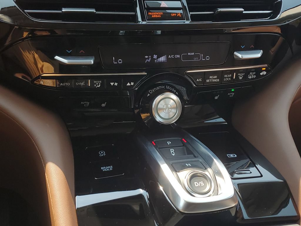 Certified 2026 Acura MDX w/ Technology Package FWD image 28