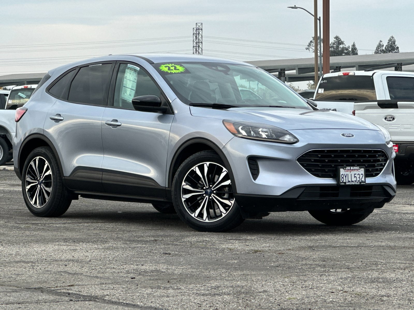 Certified 2022 Ford Escape SE w/ SE Sport Appearance Package image 2