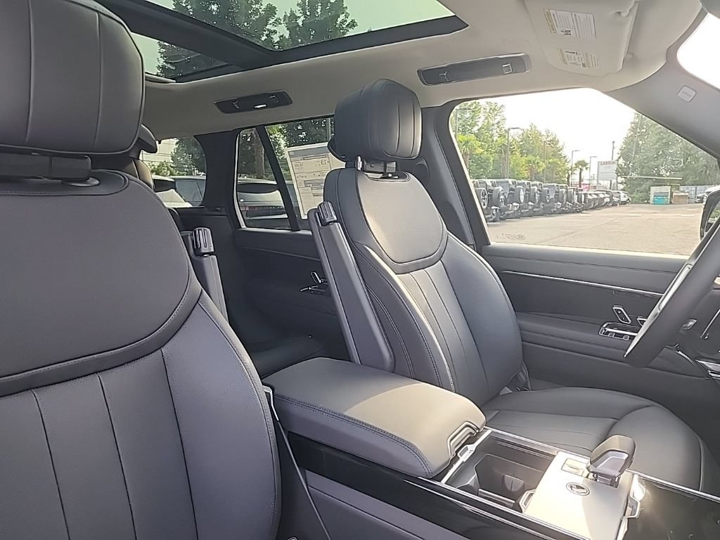 New 2026 Land Rover Range Rover SE AWD/4WD image 21