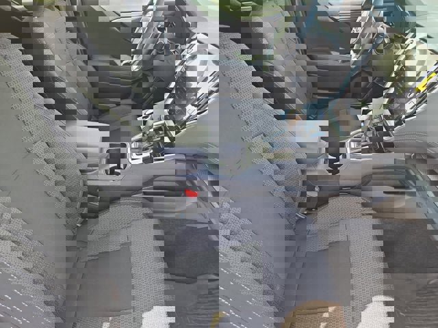 Used 2022 Subaru Outback Premium image 15