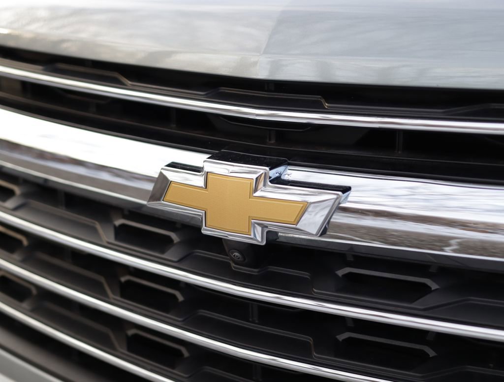 Used 2024 Chevrolet Traverse LT w/ Trailering Package image 35