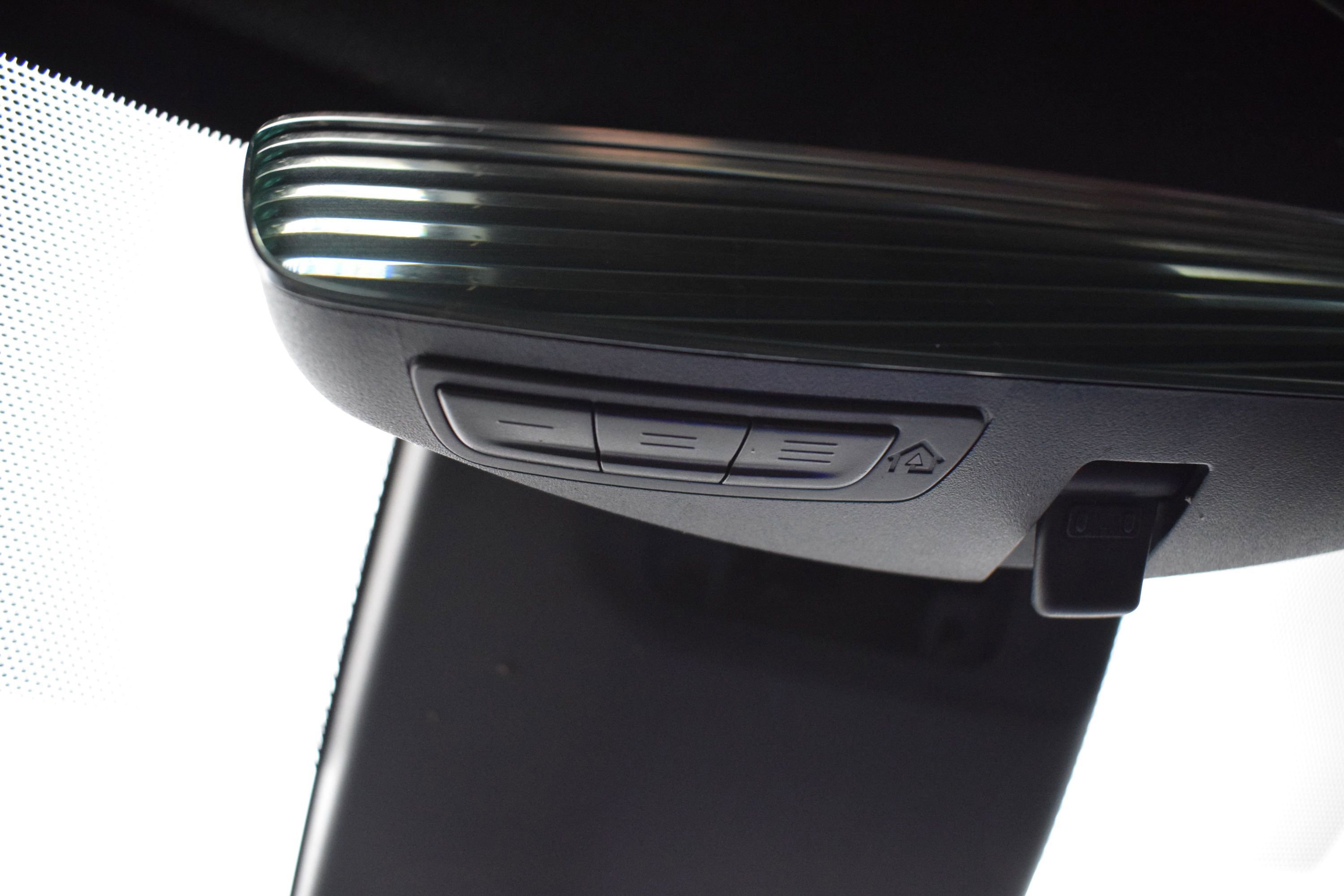 Used 2023 Toyota Corolla SE FWD image 17