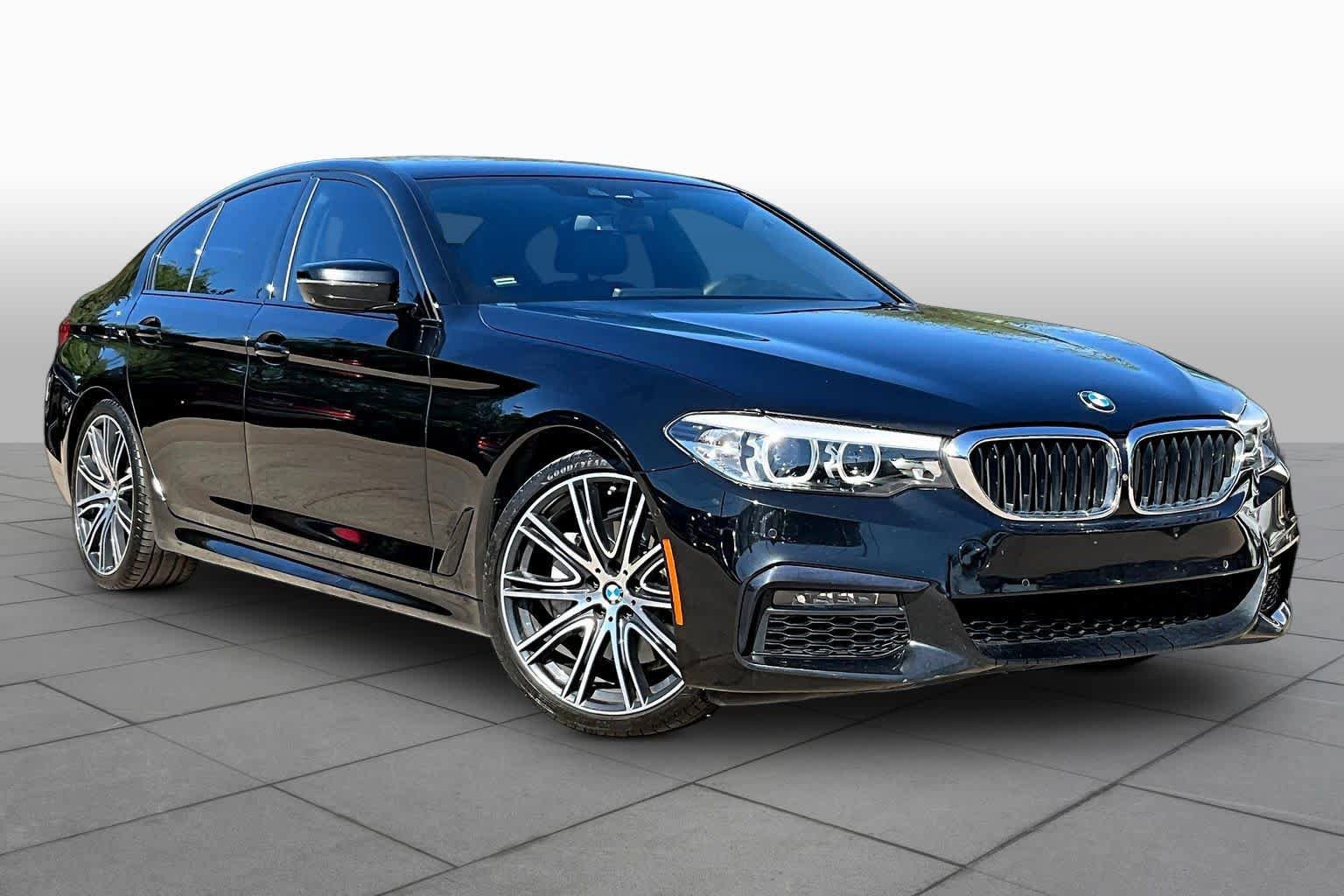 Used 2019 BMW 540i w/ M Sport Package RWD image 3
