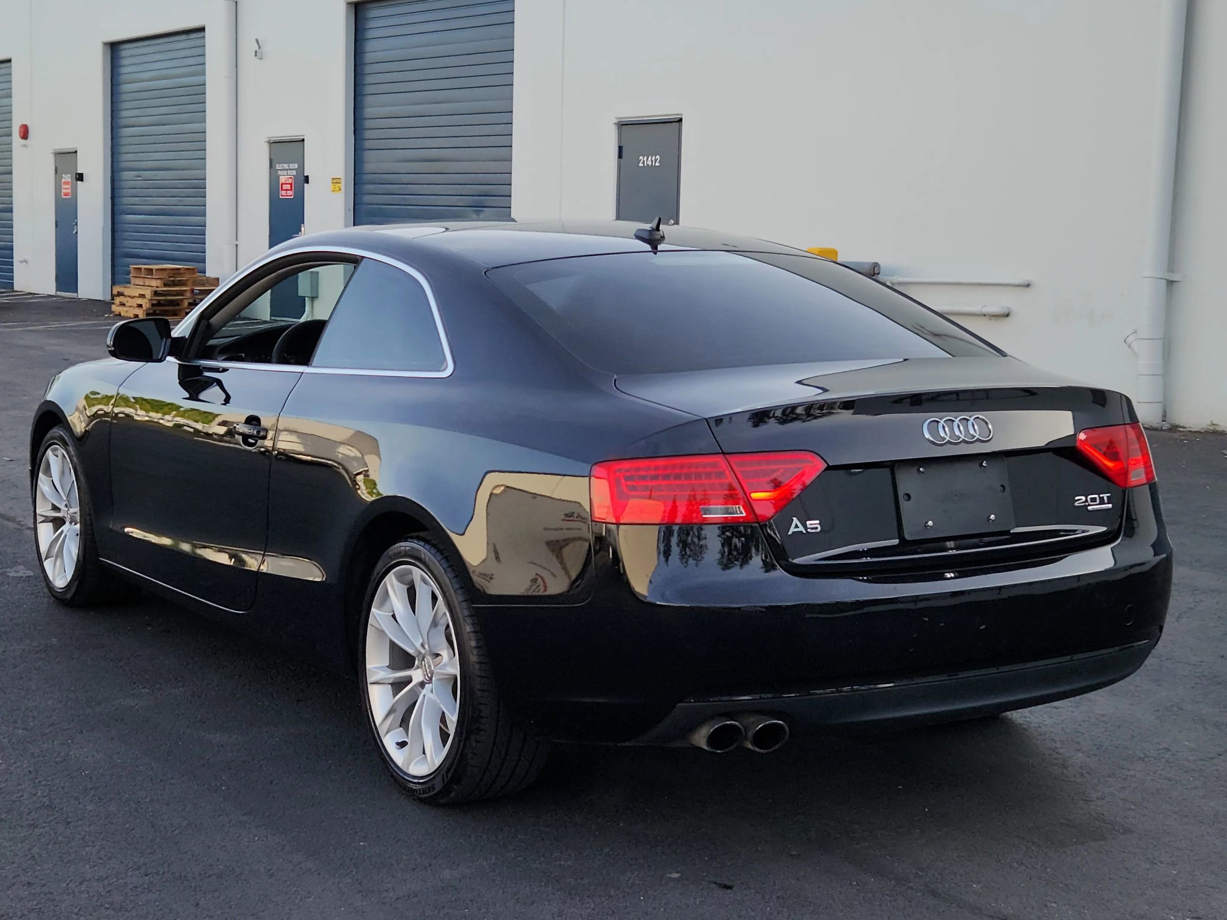 Used 2013 Audi A5 2.0T Premium w/ Convenience Pkg image 3