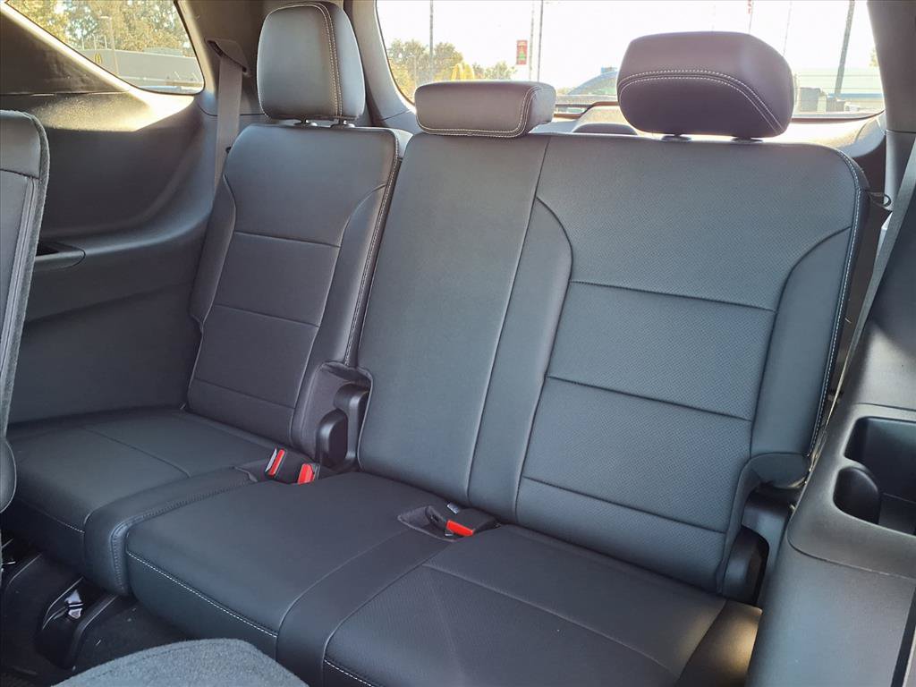 New 2026 Chevrolet Traverse LT w/ Driver Confidence Package FWD image 14