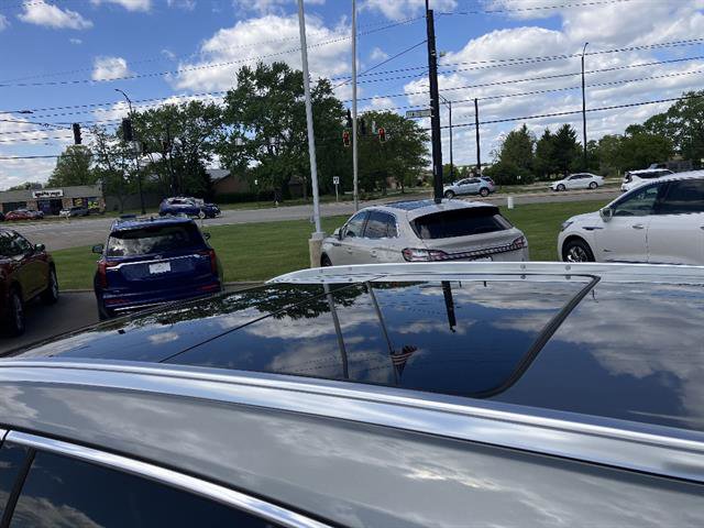 Certified 2023 Cadillac XT5 Premium Luxury w/ Technology Package AWD/4WD image 10