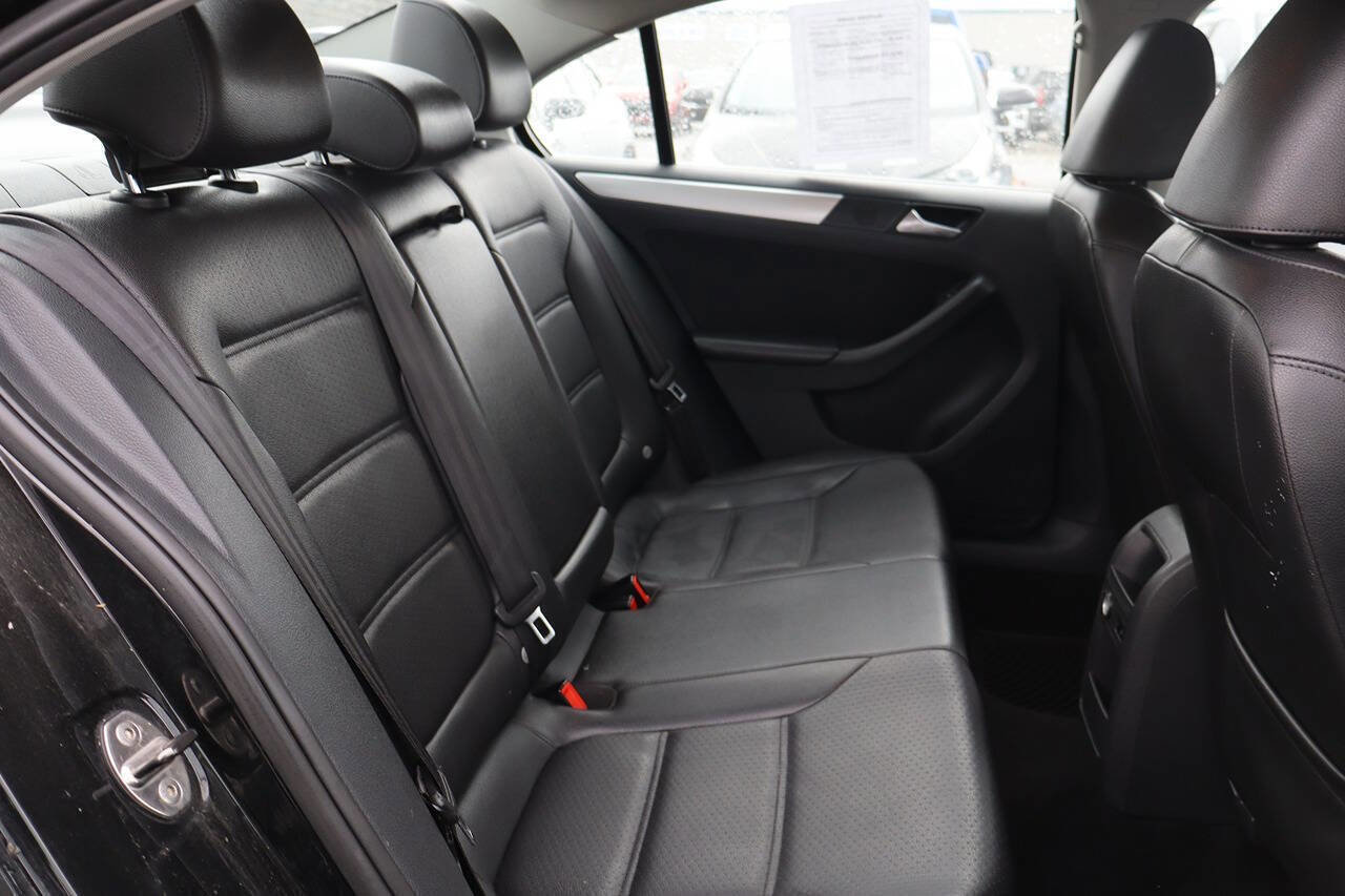 Used 2013 Volkswagen Jetta SE image 20