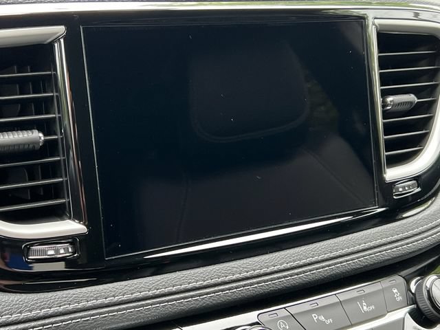 New 2027 Chrysler Pacifica Select AWD/4WD image 22