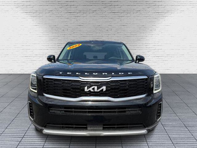 Used 2022 Kia Telluride EX AWD/4WD image 3