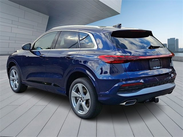 New 2025 Audi Q5 Premium Plus image 3