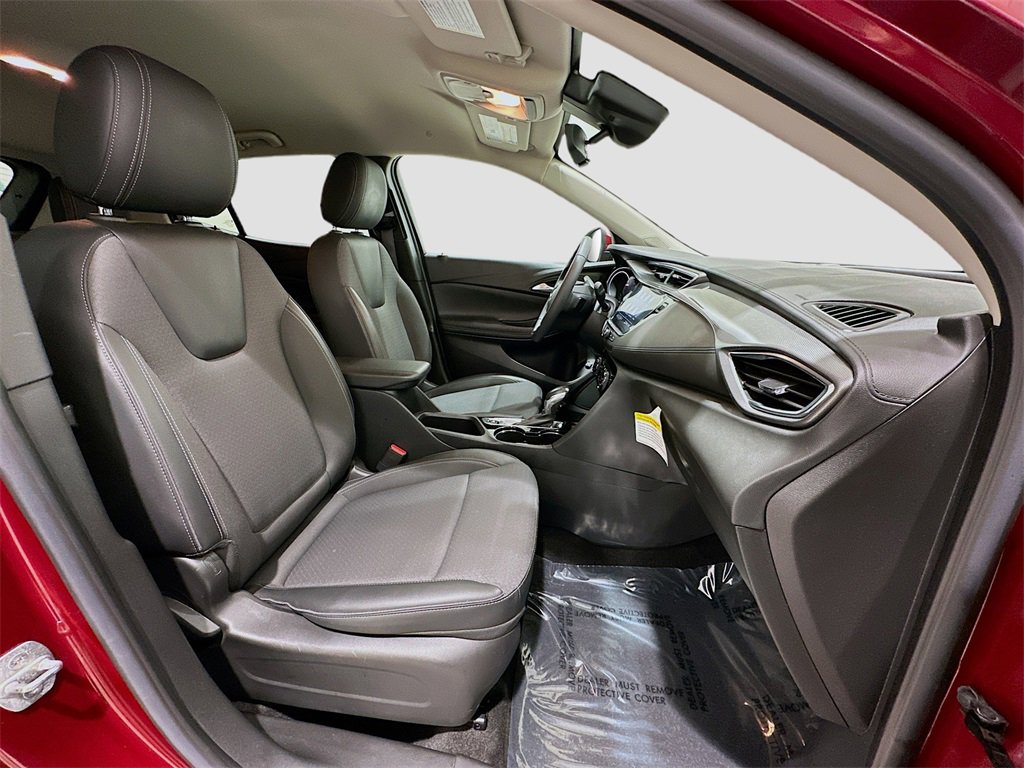 Used 2023 Buick Encore GX Select w/ Sport Touring Package image 28