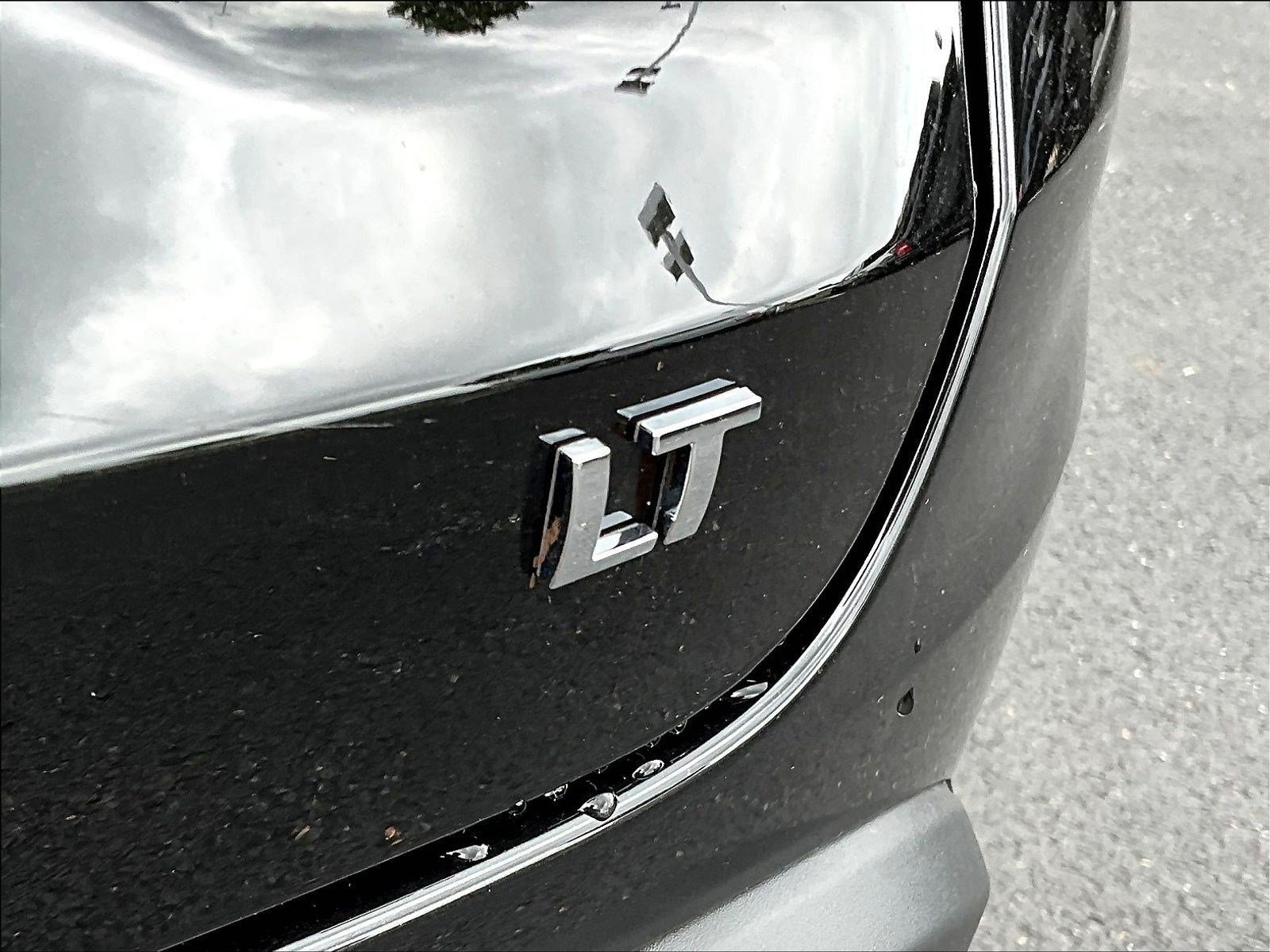 New 2026 Chevrolet Trax LT w/ LT Convenience Package FWD image 14
