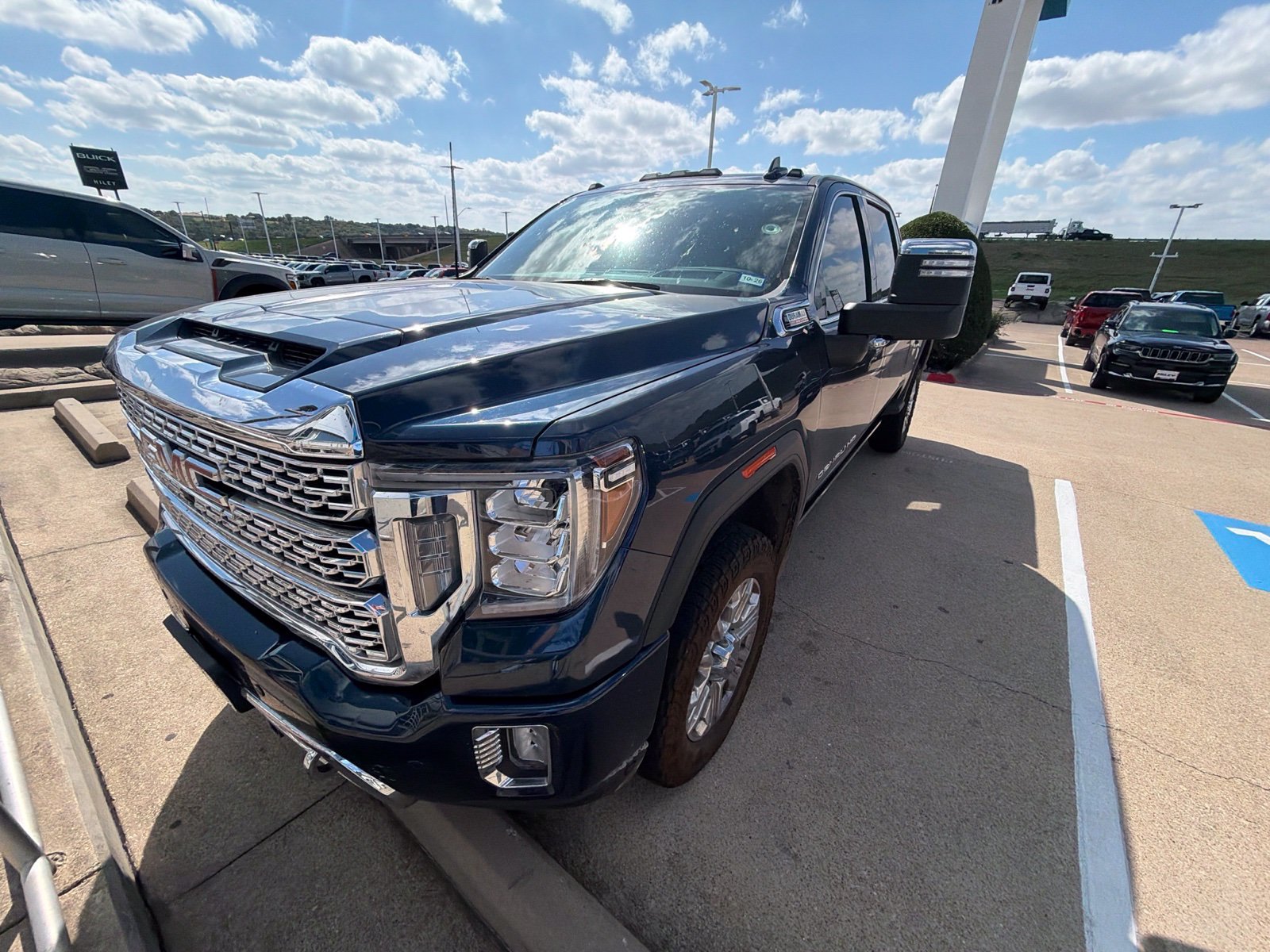 Used 2023 GMC Sierra 3500 Denali w/ Denali Ultimate Package