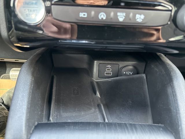 Certified 2024 Ford Escape ST-Line Select w/ Tech Pack #2 image 28