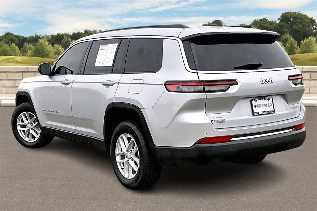 Used 2025 Jeep Grand Cherokee L Laredo w/ Luxury Tech Group I image 11