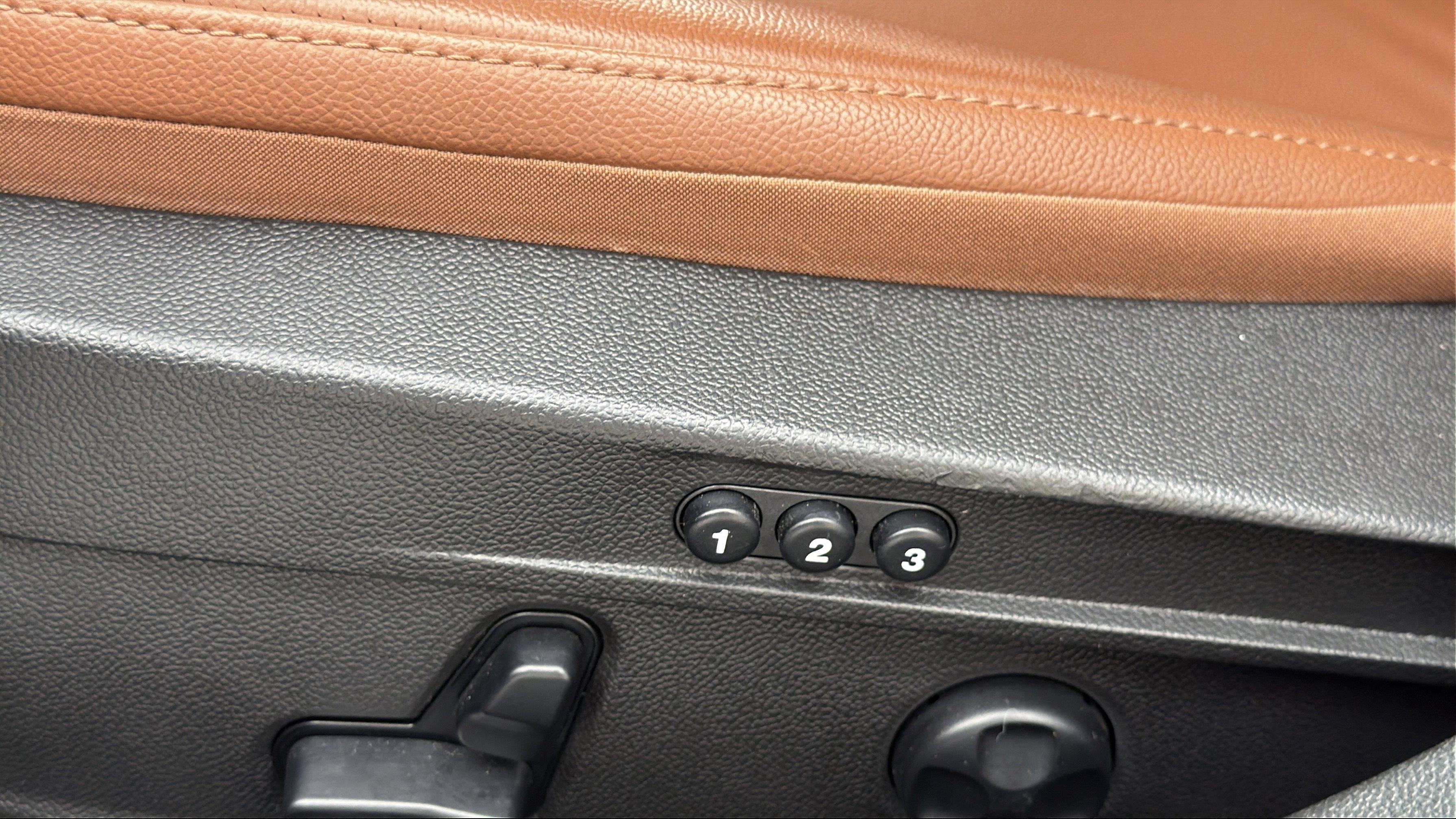 Used 2021 Alfa Romeo Giulia Ti w/ Active Assist 2 Package TI image 19