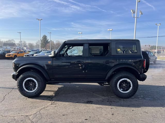 New 2026 Ford Bronco Badlands w/ Sasquatch Package AWD/4WD image 4