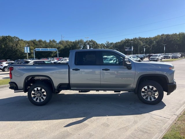 Used 2026 Chevrolet Silverado 2500 Custom w/ Custom Value Package image 13