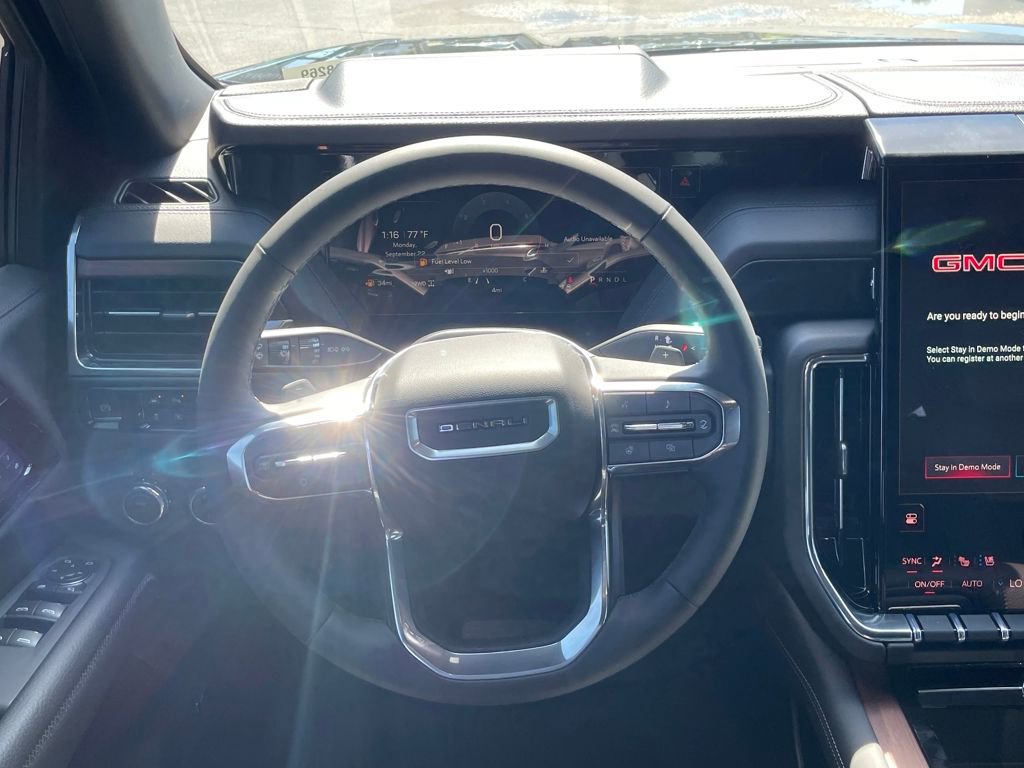 New 2026 GMC Yukon Denali w/ Sun & Power Step Package image 14