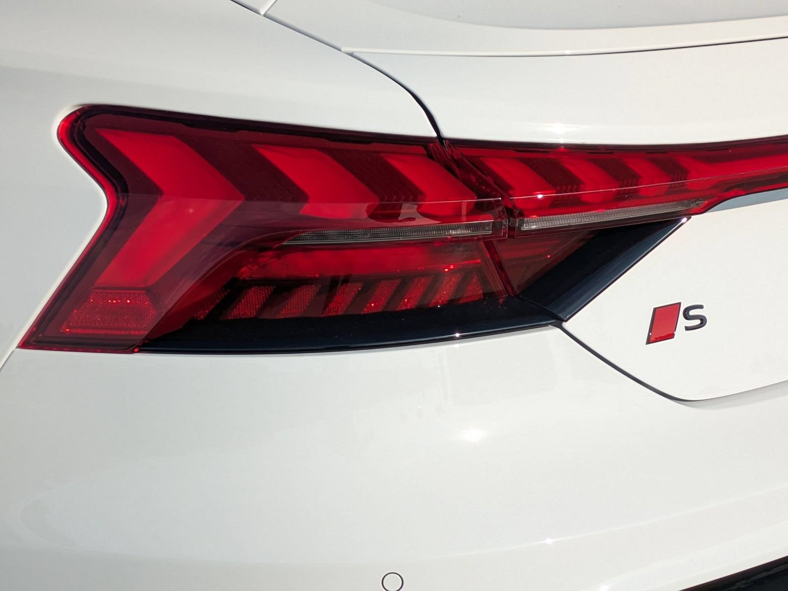 New 2026 Audi S e-tron GT Premium Plus AWD/4WD image 14