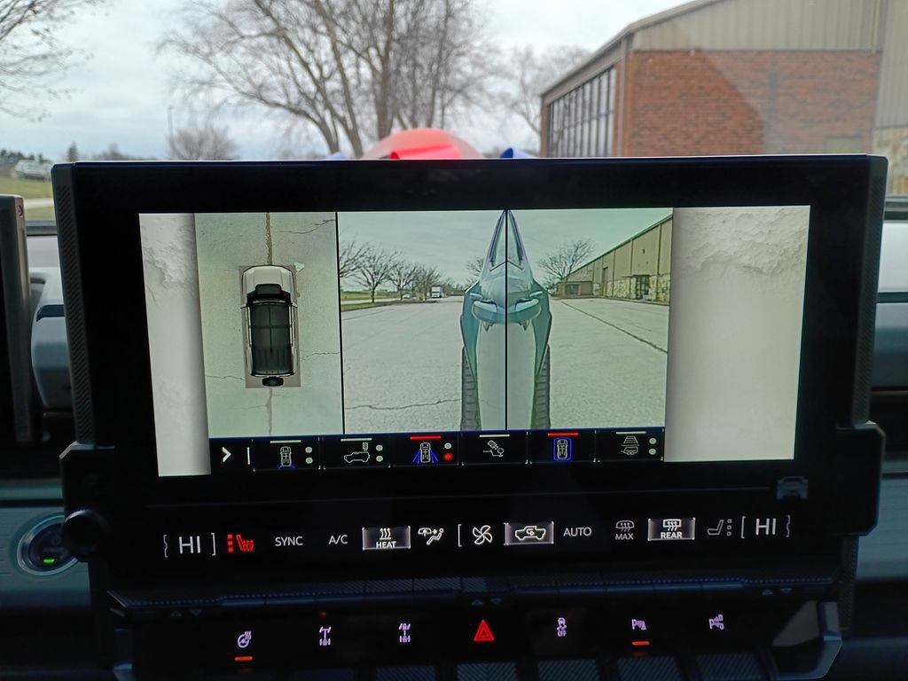 Used 2024 GMC Hummer EV 3X w/ Omega Edition image 43