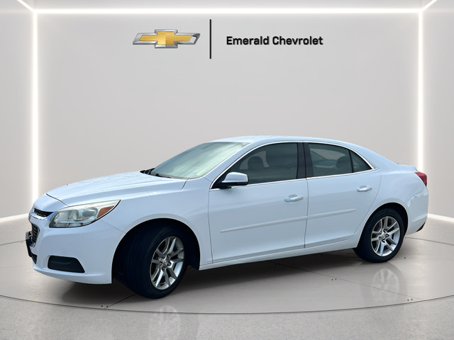 Used 2015 Chevrolet Malibu LT w/ Power Convenience Package FWD image 3