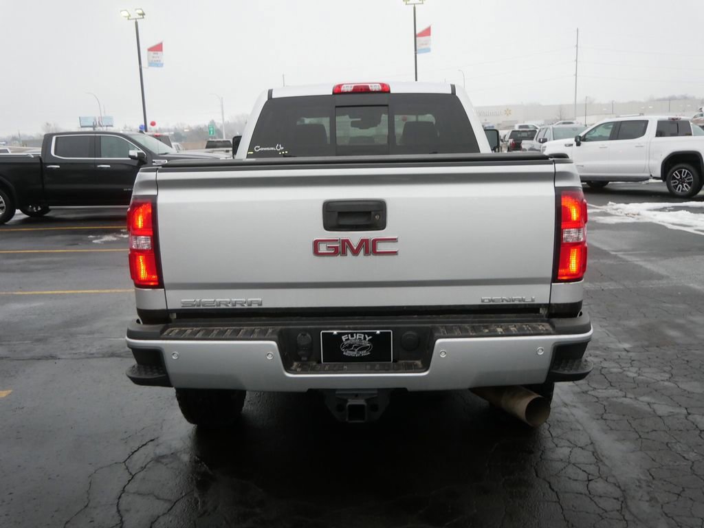 Used 2019 GMC Sierra 2500 Denali w/ Duramax Plus Package image 6