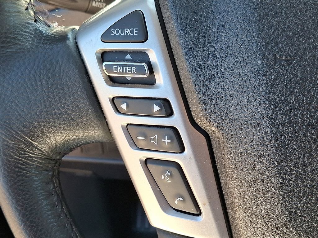 Certified 2024 Nissan Titan SV w/ SV Convenience Package image 21