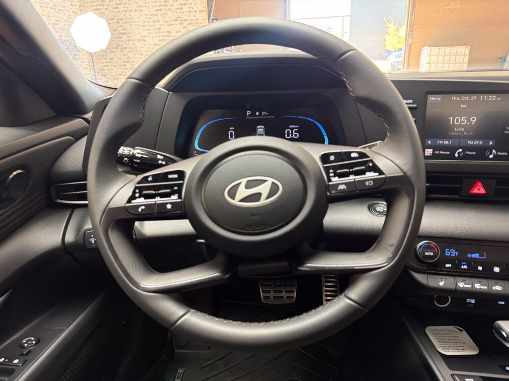 Used 2026 Hyundai Elantra SEL Sport FWD image 25