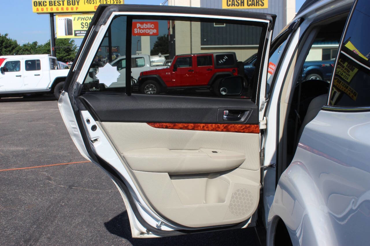 Used 2012 Subaru Outback 2.5i Limited AWD/4WD image 15