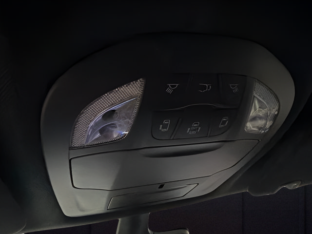 Used 2026 Chrysler Pacifica Select FWD image 25