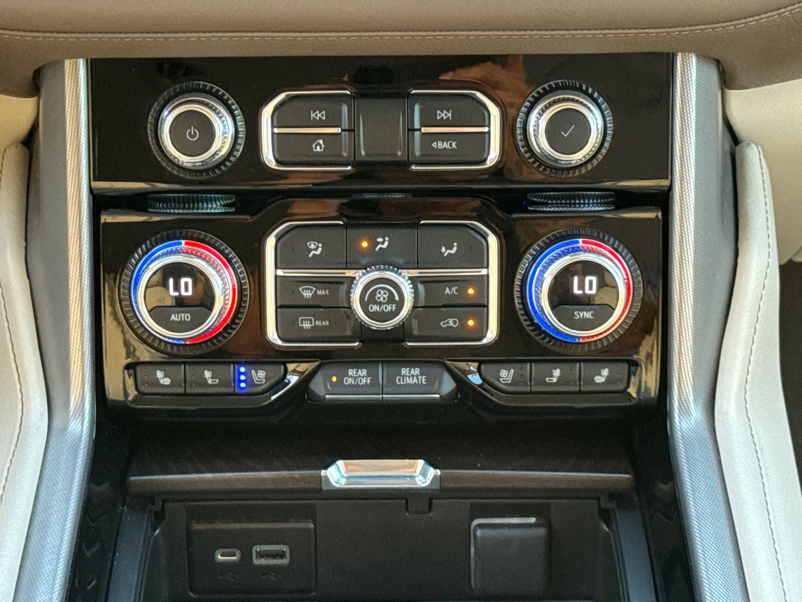 Certified 2023 GMC Yukon XL Denali RWD image 25