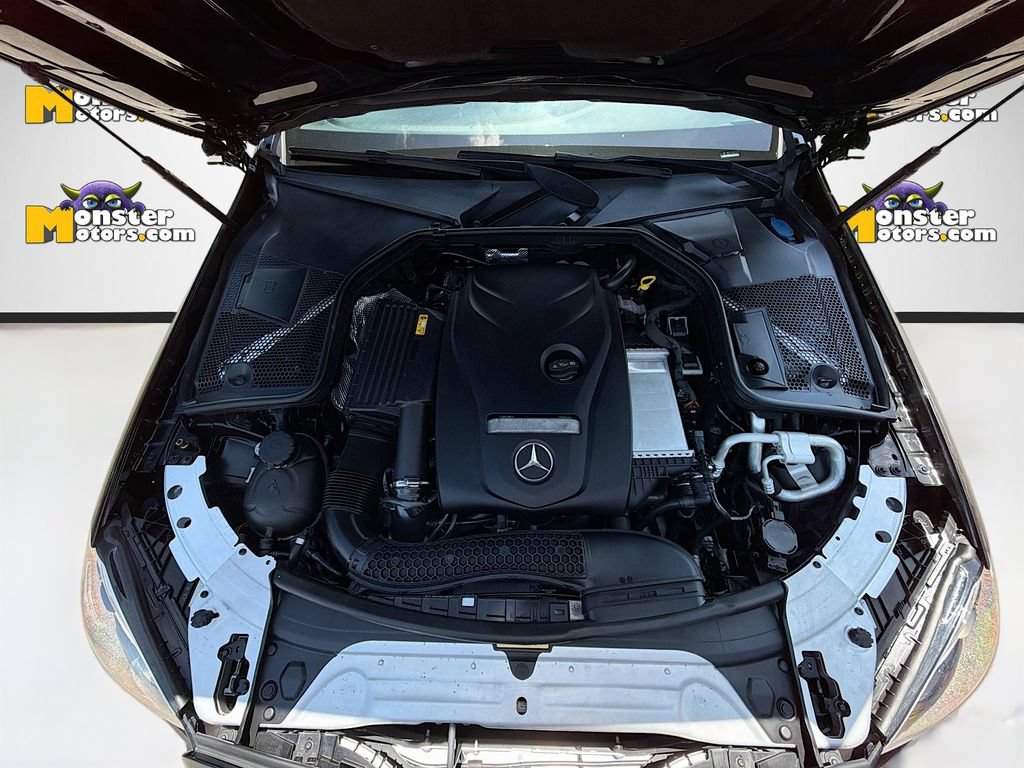 Used 2018 Mercedes-Benz C 300 4MATIC Sedan image 35