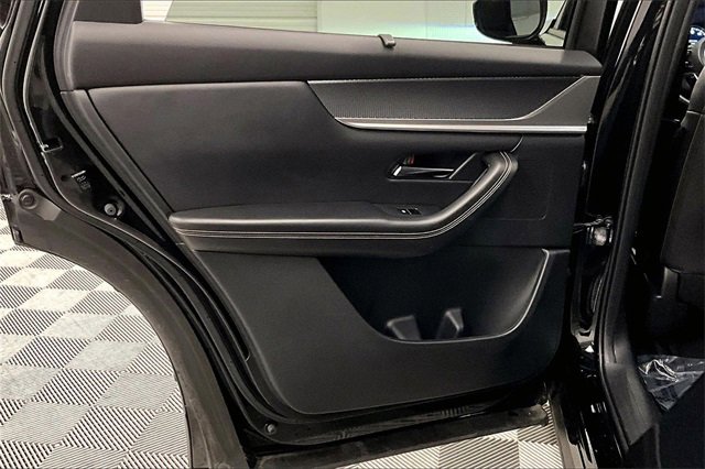 Used 2025 MAZDA CX-70 3.3 Turbo w/ Preferred Package image 20