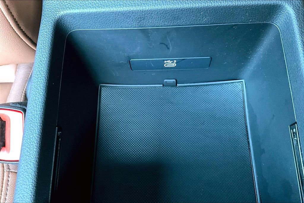 Used 2021 Audi Q5 2.0T Premium w/ Convenience Package image 15