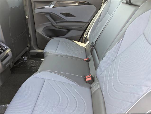 New 2026 Volkswagen Tiguan SE R-Line FWD image 25