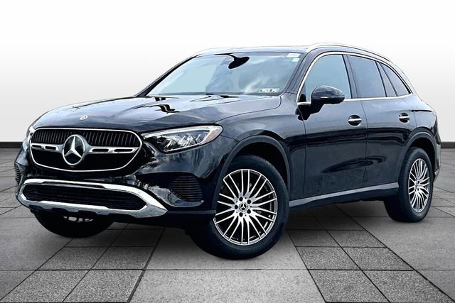 Certified 2026 Mercedes-Benz GLC 300 4MATIC image 2