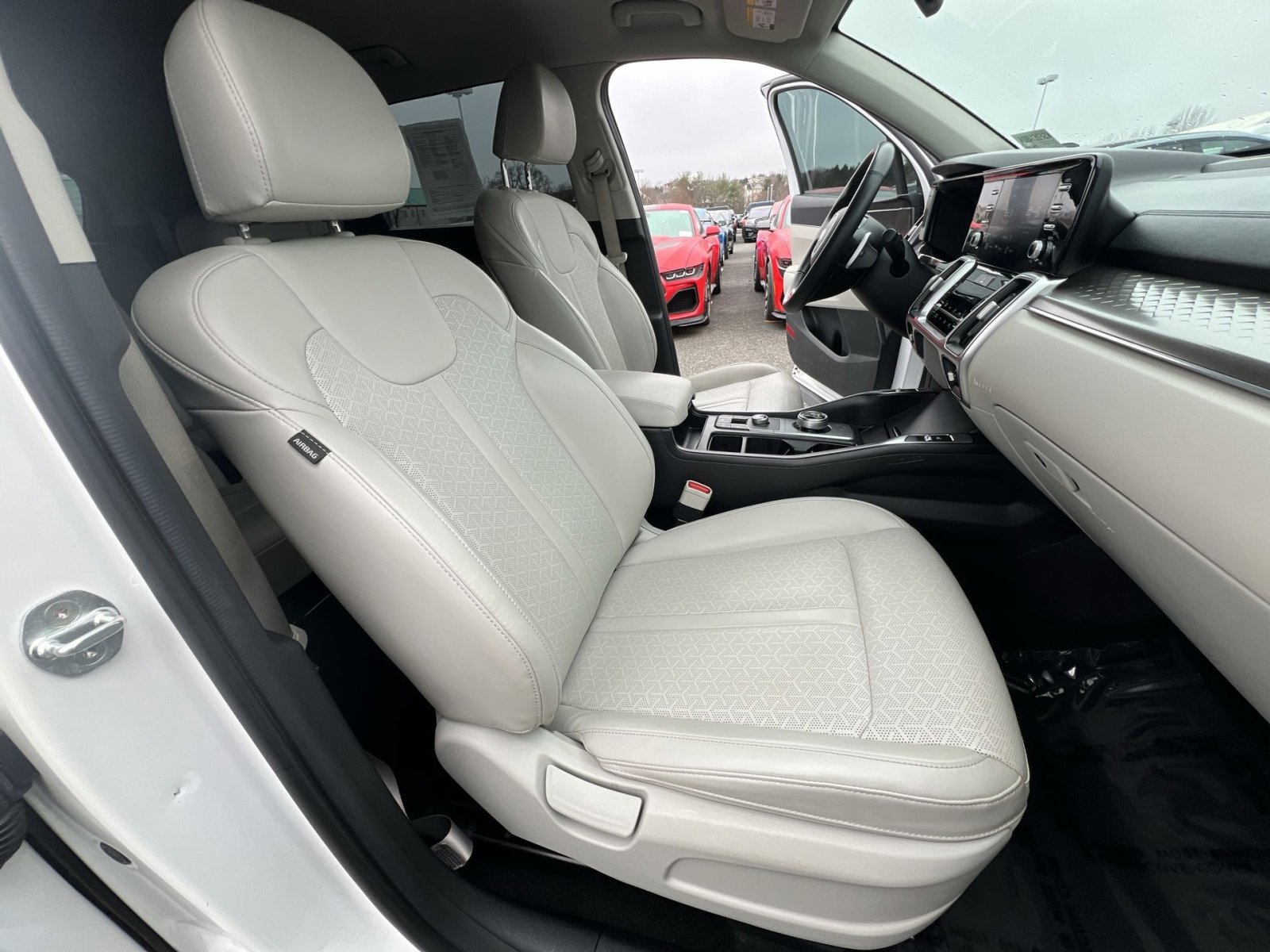 Used 2021 Kia Sorento S image 26