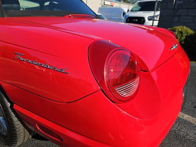 Used 2002 Ford Thunderbird image 30