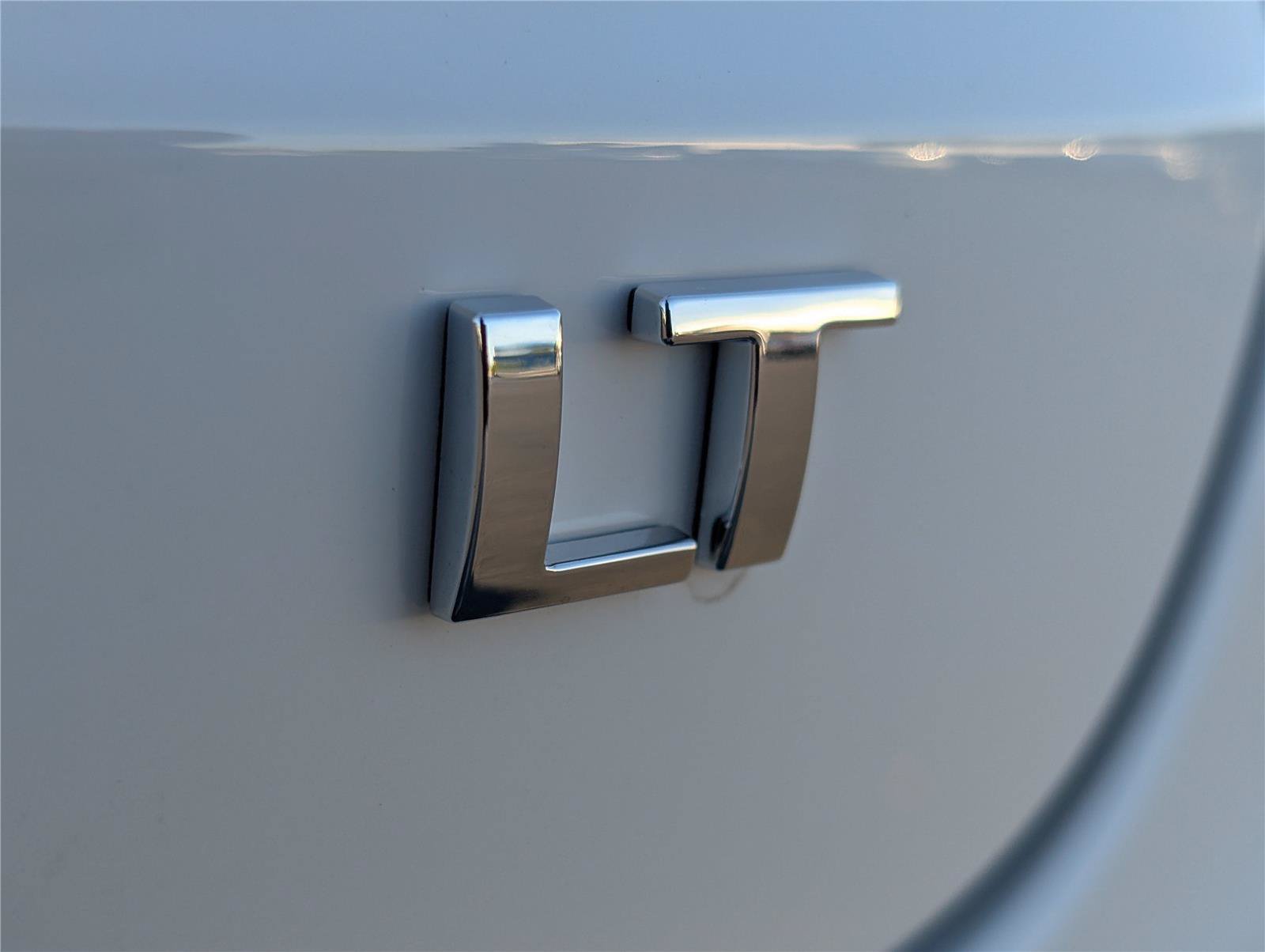 New 2026 Chevrolet Trax LT w/ Driver Confidence Package FWD image 37